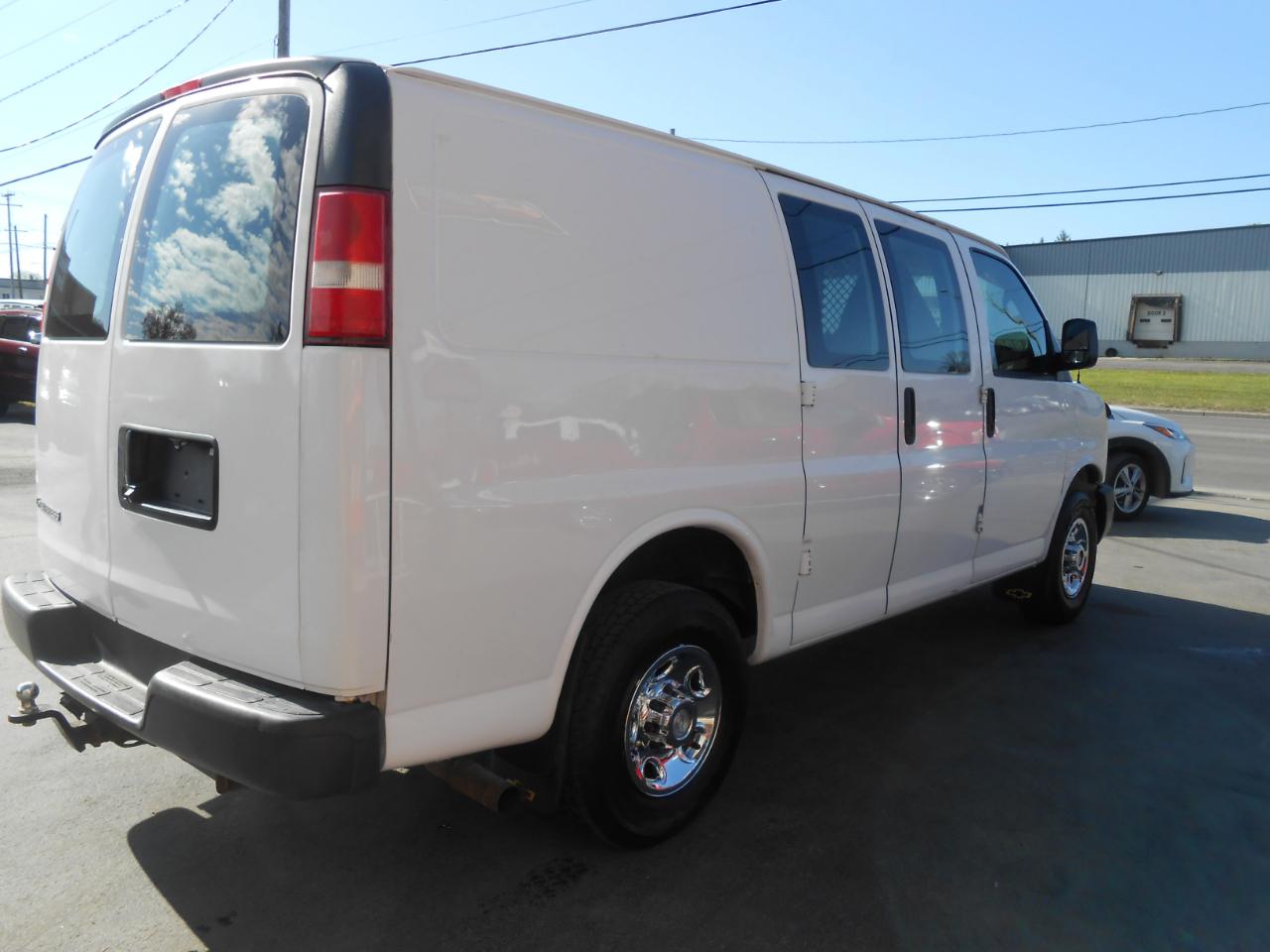 Chevrolet Express 2500 Cargo FFV 2015