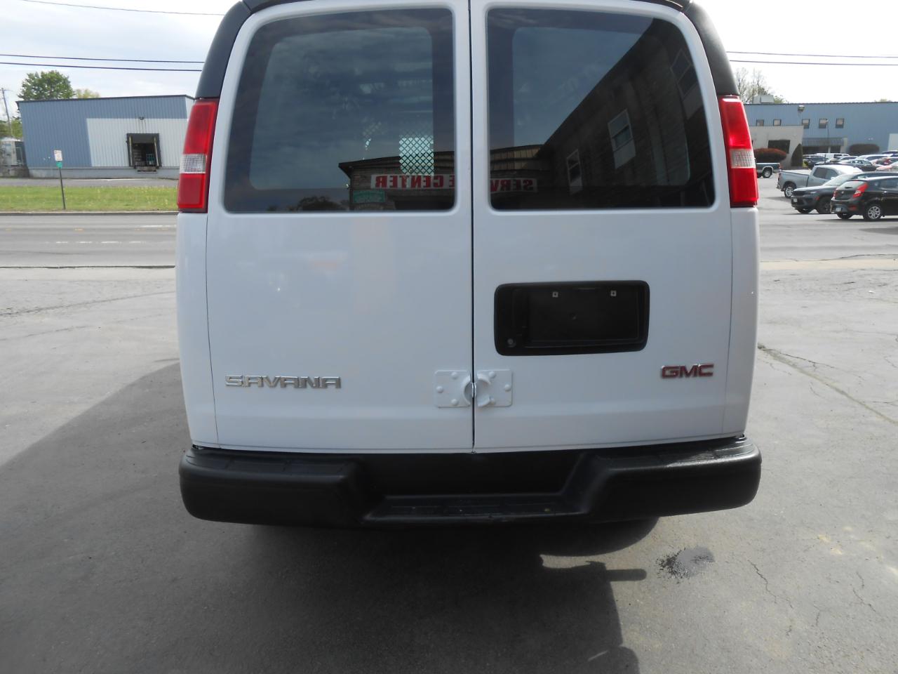 GMC Savana G2500 Extended Cargo 2016