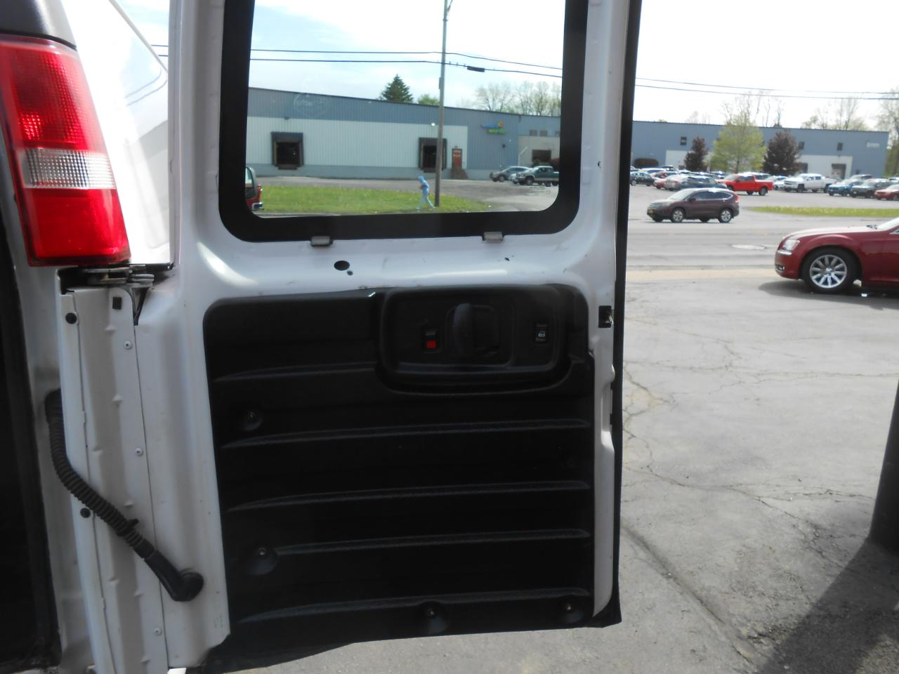 GMC Savana G2500 Extended Cargo 2016