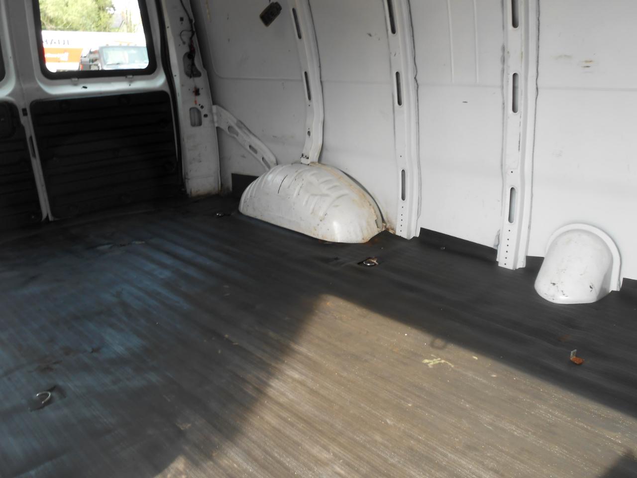 GMC Savana G2500 Extended Cargo 2016