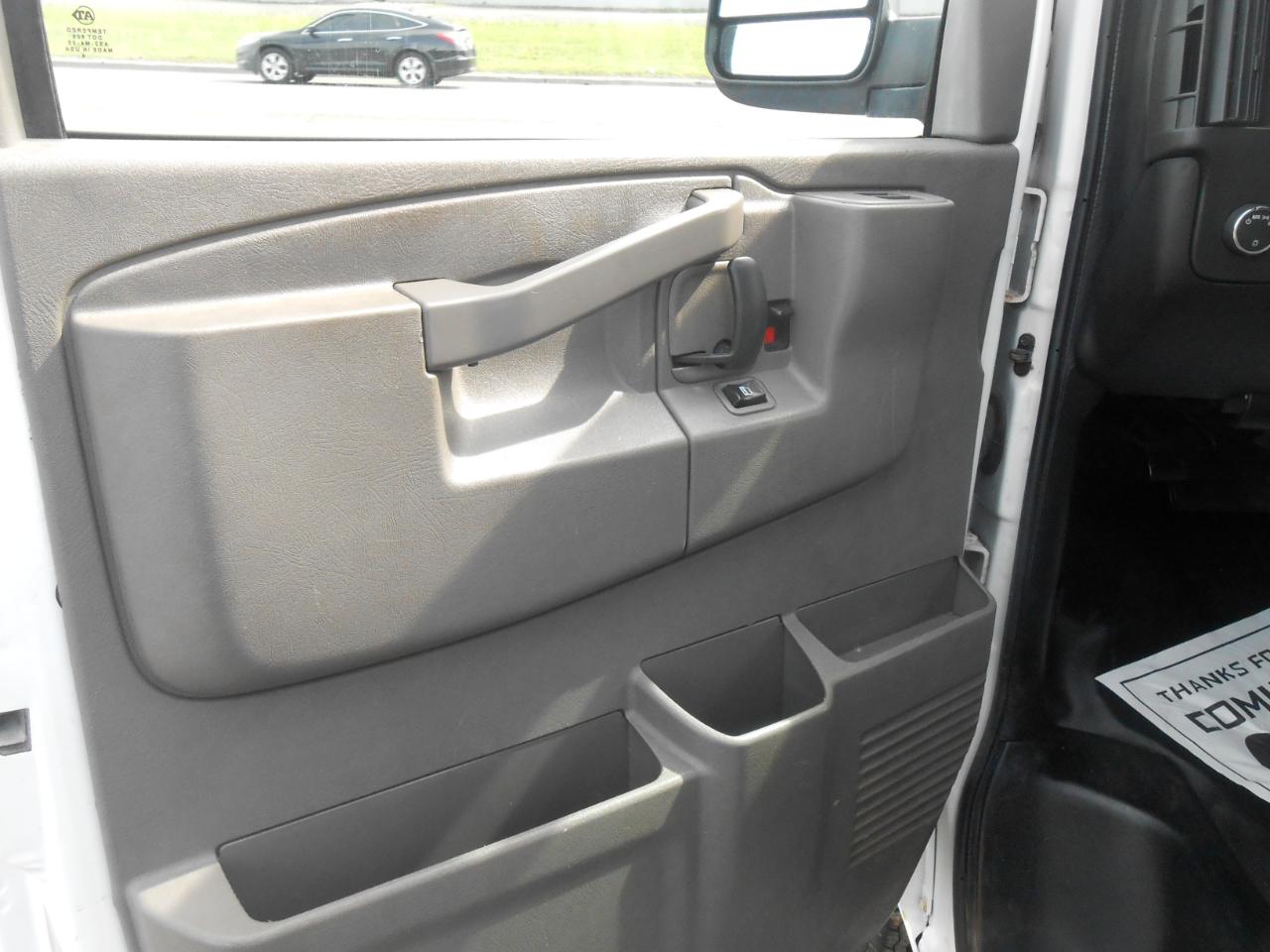 GMC Savana G2500 Extended Cargo 2016
