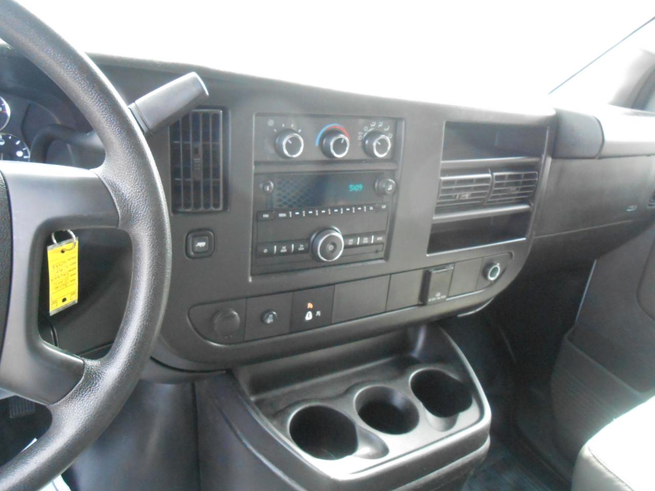 GMC Savana G2500 Extended Cargo 2016