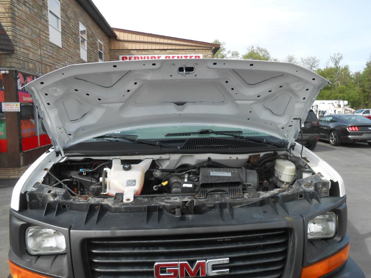 GMC Savana G2500 Extended Cargo 2016