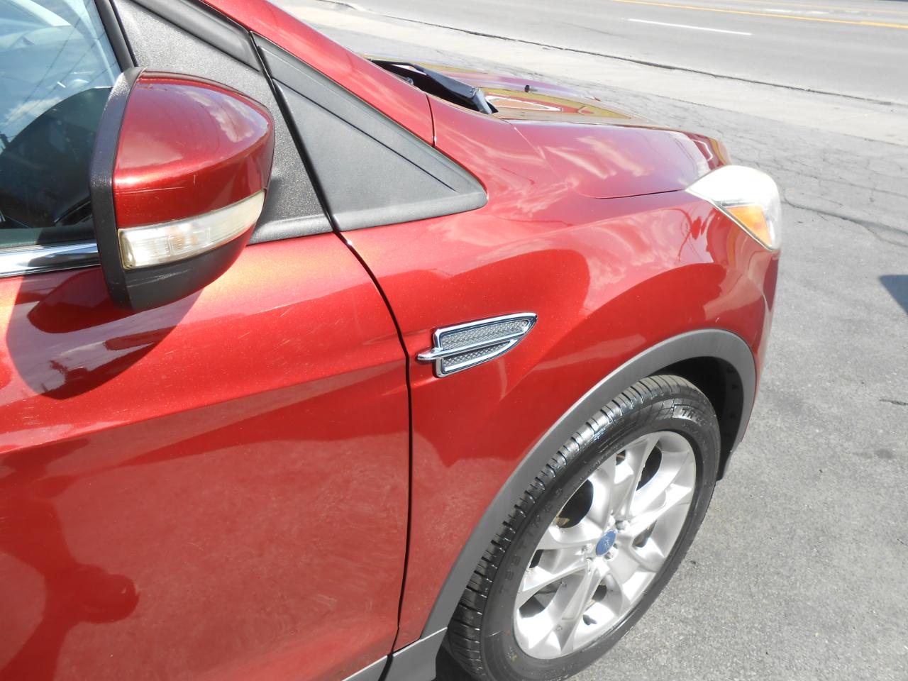 Ford Escape Titanium 4WD 2014