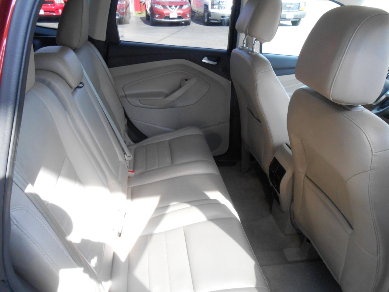 Ford Escape Titanium 4WD 2014