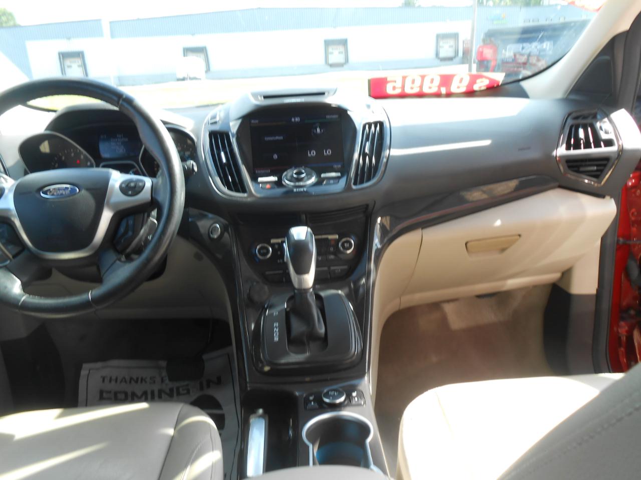 Ford Escape Titanium 4WD 2014