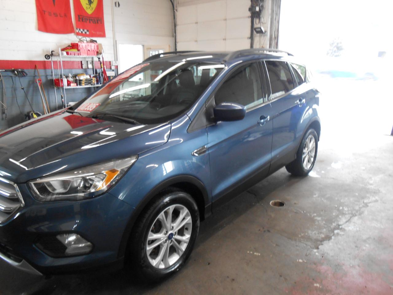 Ford Escape SEL 4WD 2018