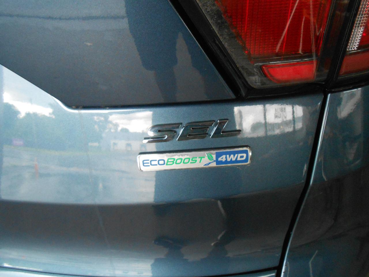 Ford Escape SEL 4WD 2018