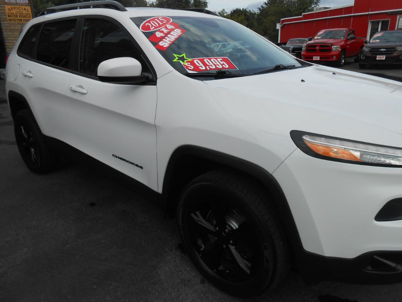 Jeep Cherokee 4WD 4dr Latitude Altitude 2015