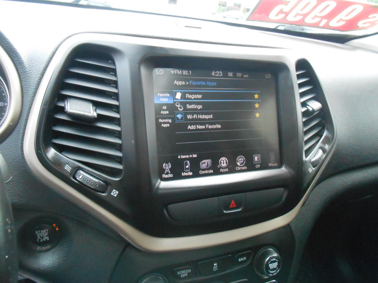 Jeep Cherokee 4WD 4dr Latitude Altitude 2015