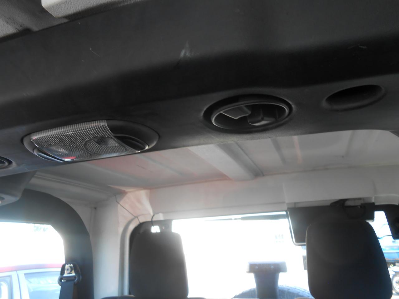 Jeep Wrangler Sport 4WD 2013