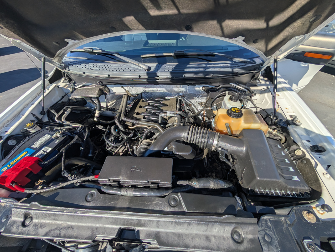 Ford F-150 4WD SuperCrew 145" XLT 2011