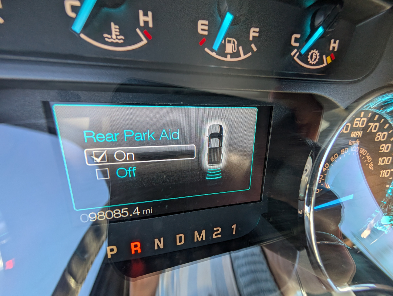 Ford F-150 4WD SuperCrew 145" XLT 2011