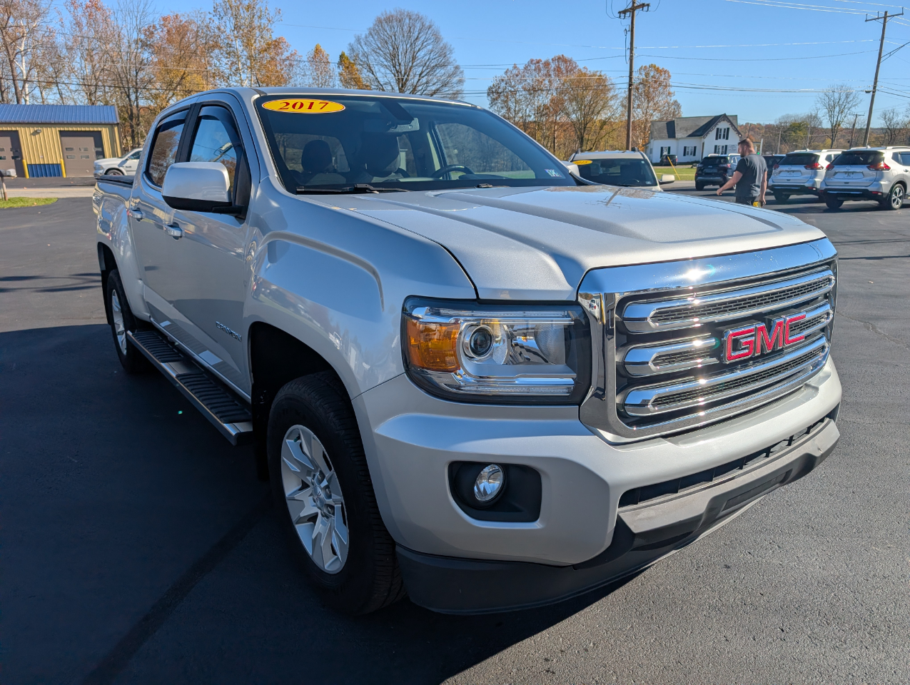GMC Canyon 4WD Crew Cab 128.3" SLE 2017