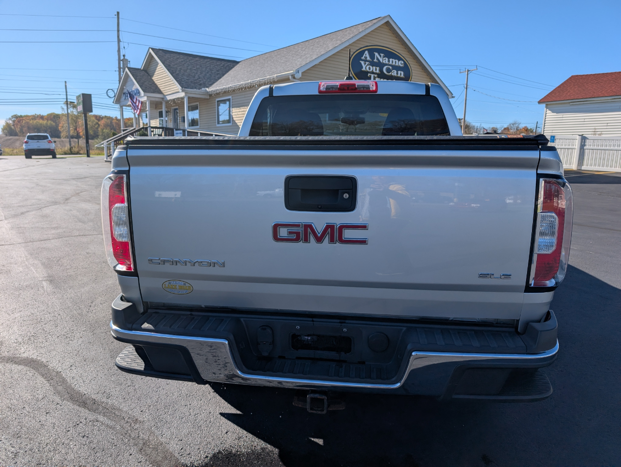 GMC Canyon 4WD Crew Cab 128.3" SLE 2017