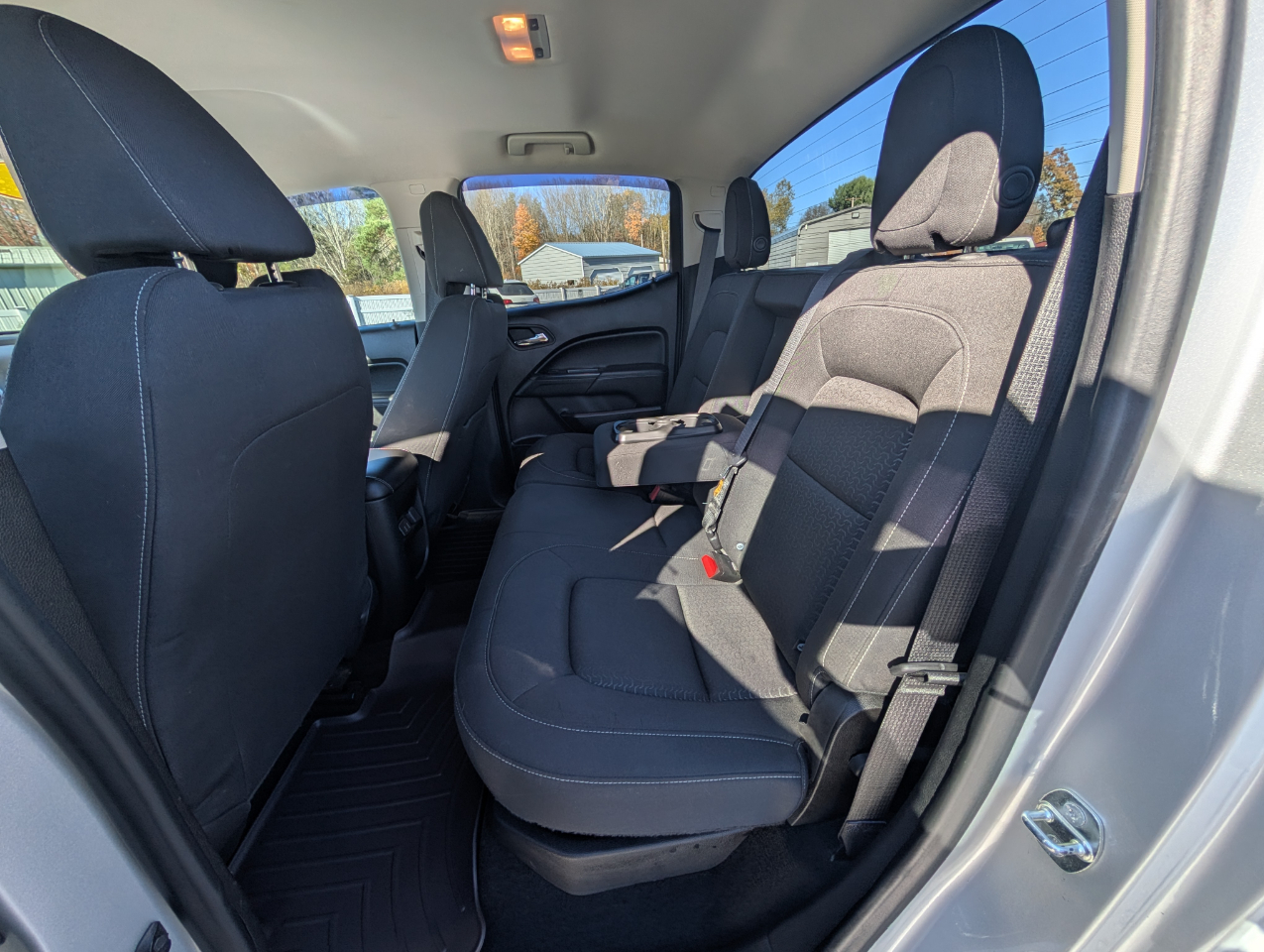 GMC Canyon 4WD Crew Cab 128.3" SLE 2017