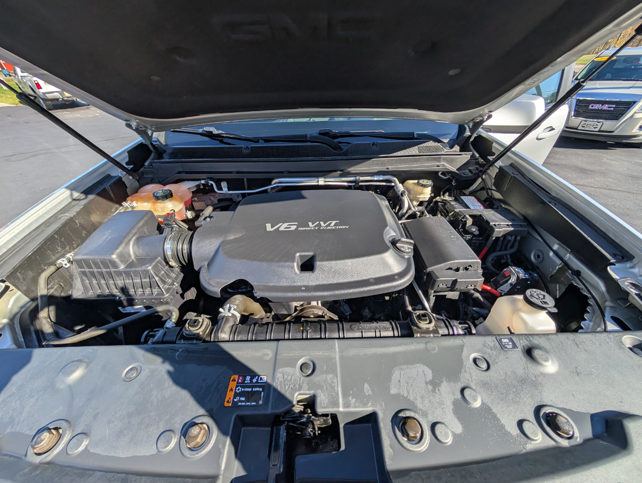 GMC Canyon 4WD Crew Cab 128.3" SLE 2017