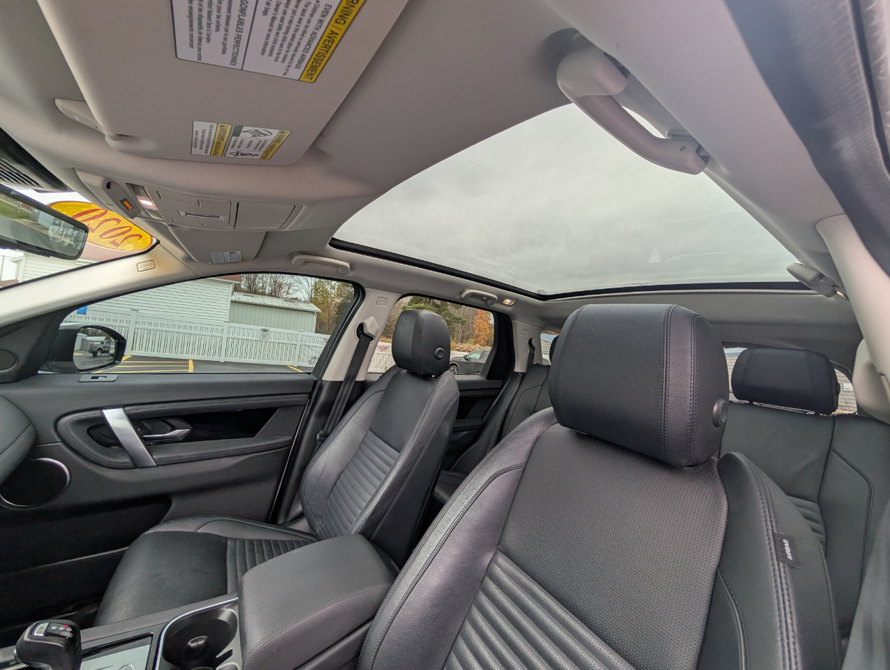 Land Rover Discovery Sport  2020