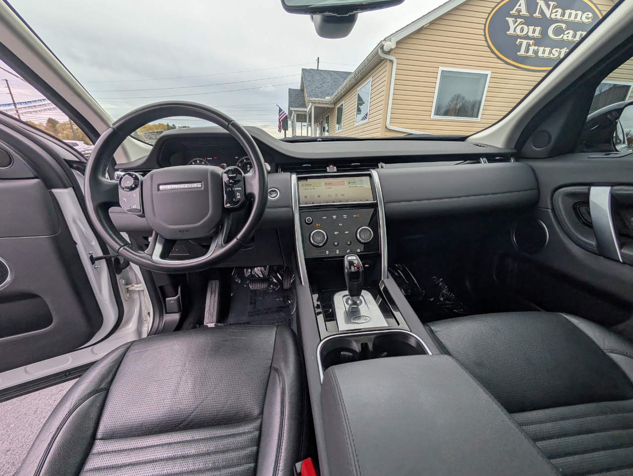 Land Rover Discovery Sport  2020