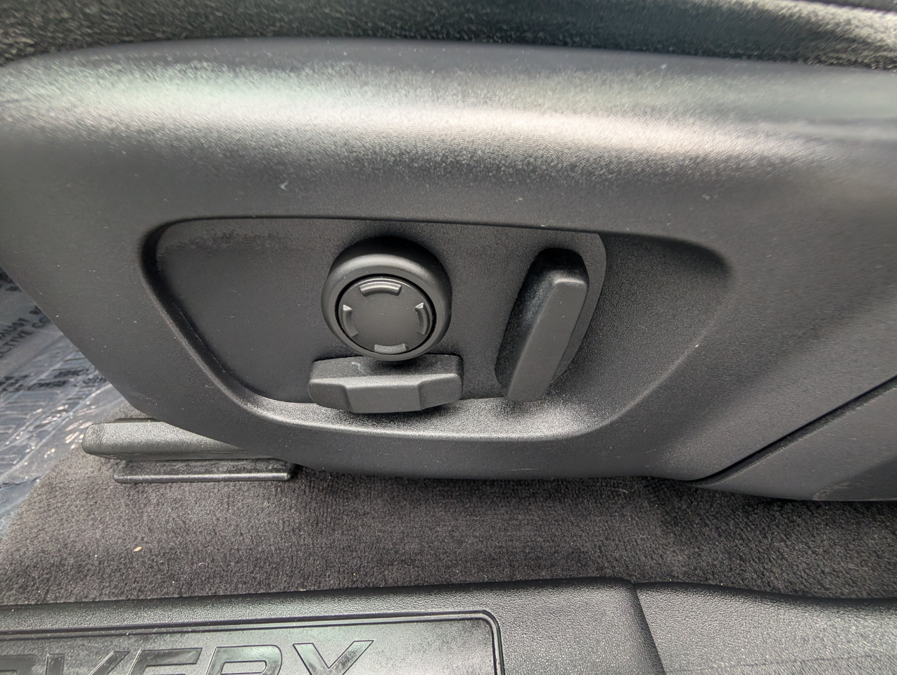 Land Rover Discovery Sport  2020