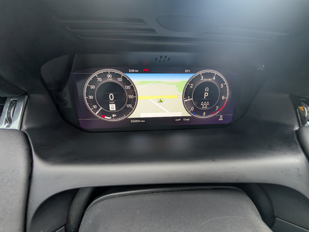 Land Rover Discovery Sport  2020