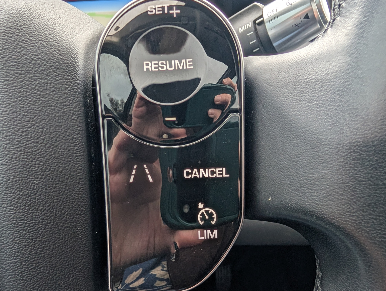 Land Rover Discovery Sport  2020