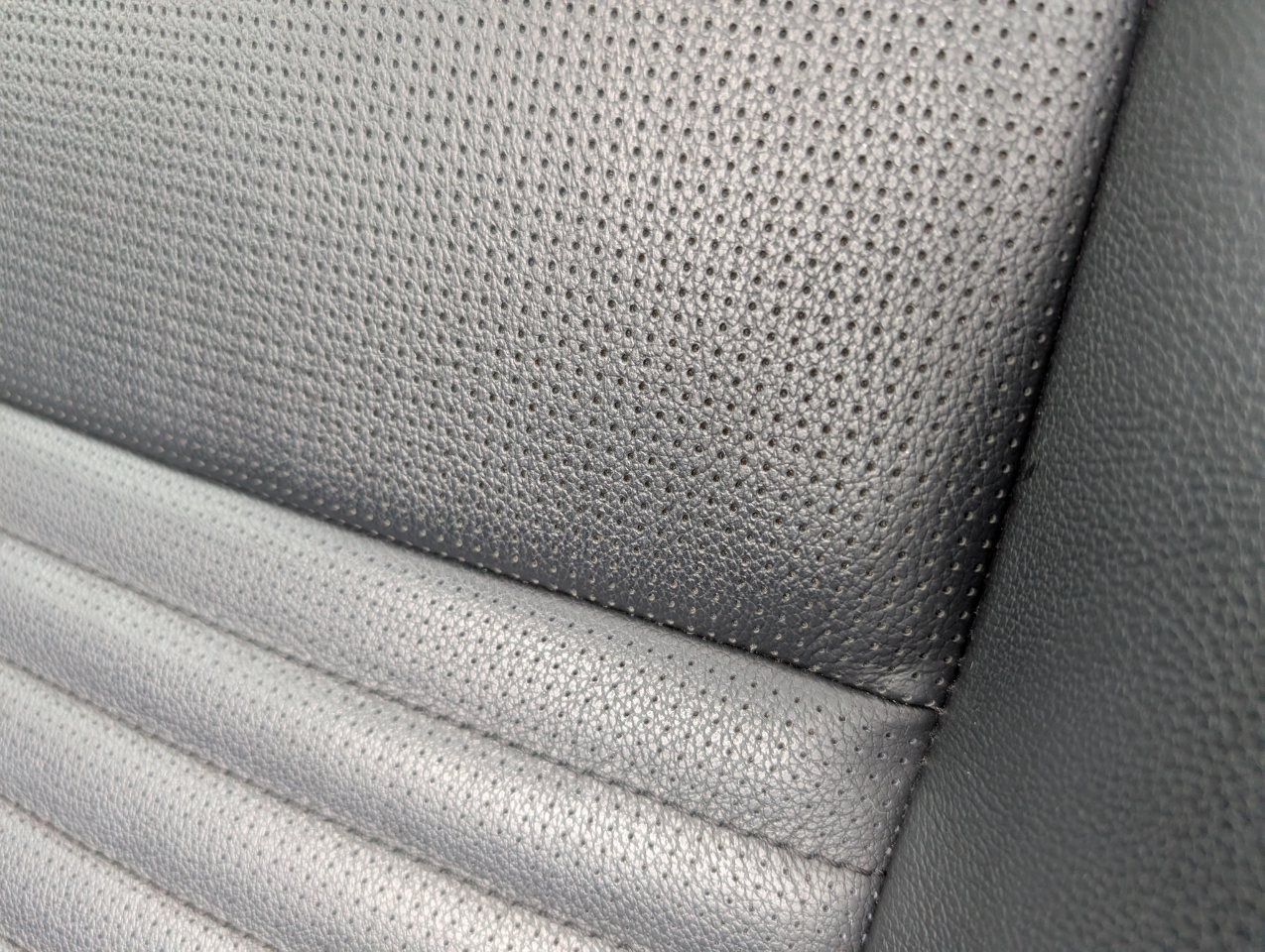 Land Rover Discovery Sport  2020