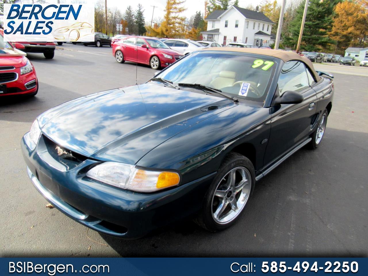 Ford Mustang GT convertible 1997