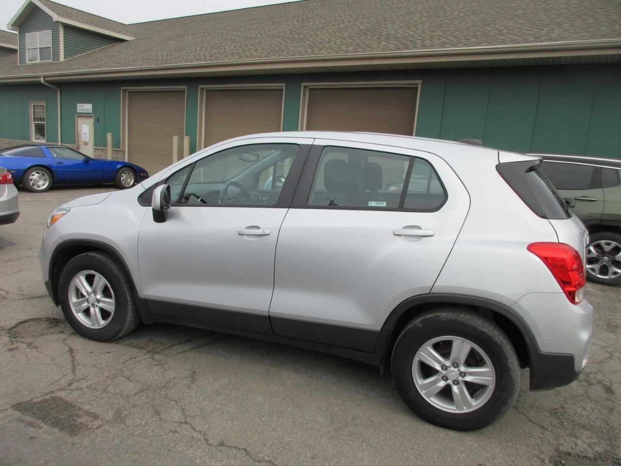 Chevrolet Trax LS FWD 2020