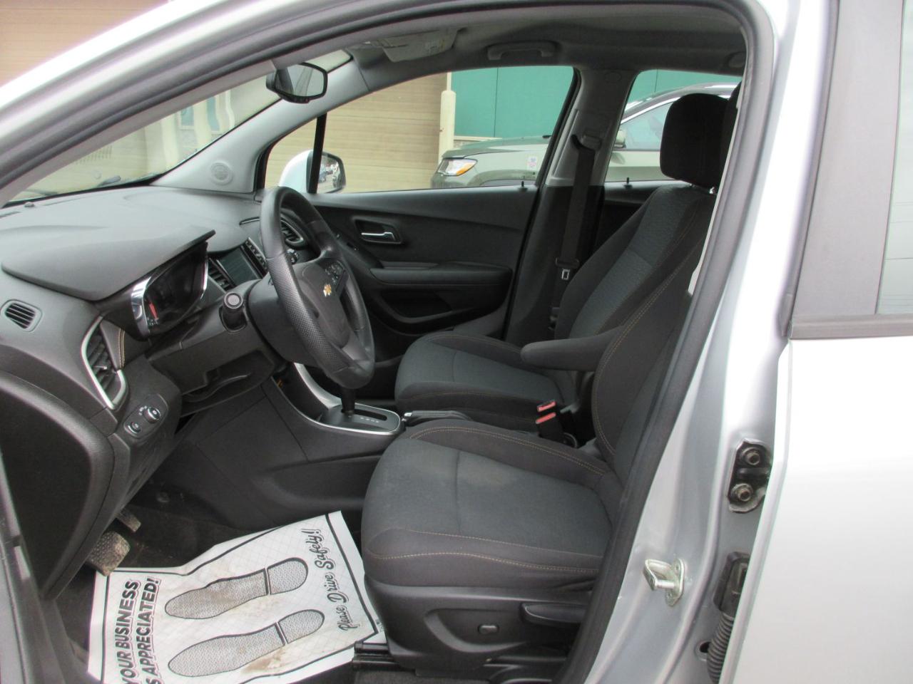 Chevrolet Trax LS FWD 2020