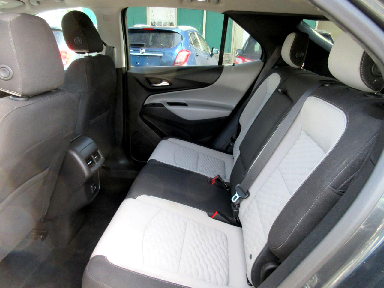 Chevrolet Equinox LS 2WD 2019 Chevrolet Equinox LS 2WD 2019