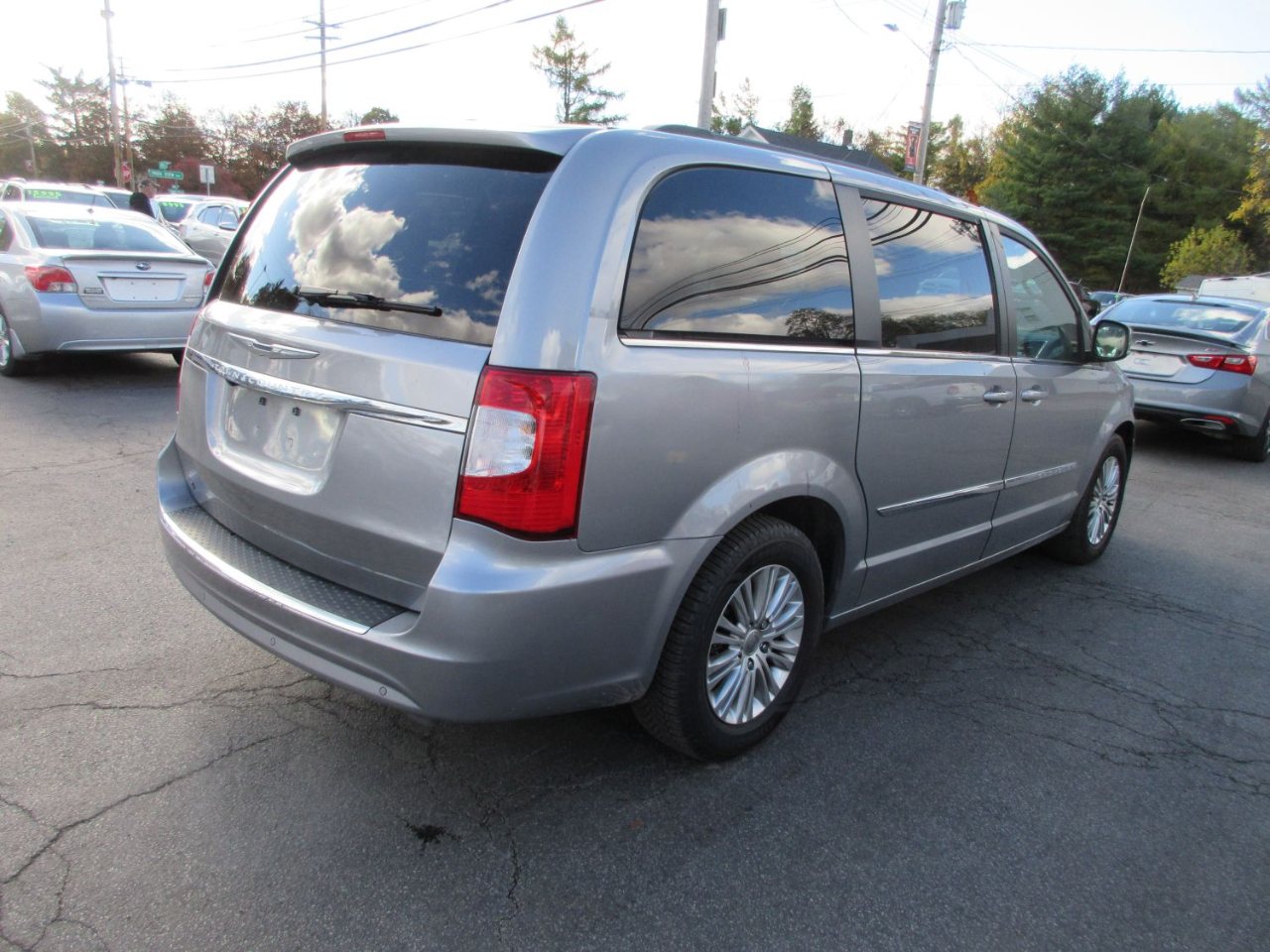 Chrysler Town & Country Touring-L 2015 Chrysler Town & Country Touring-L 2015
