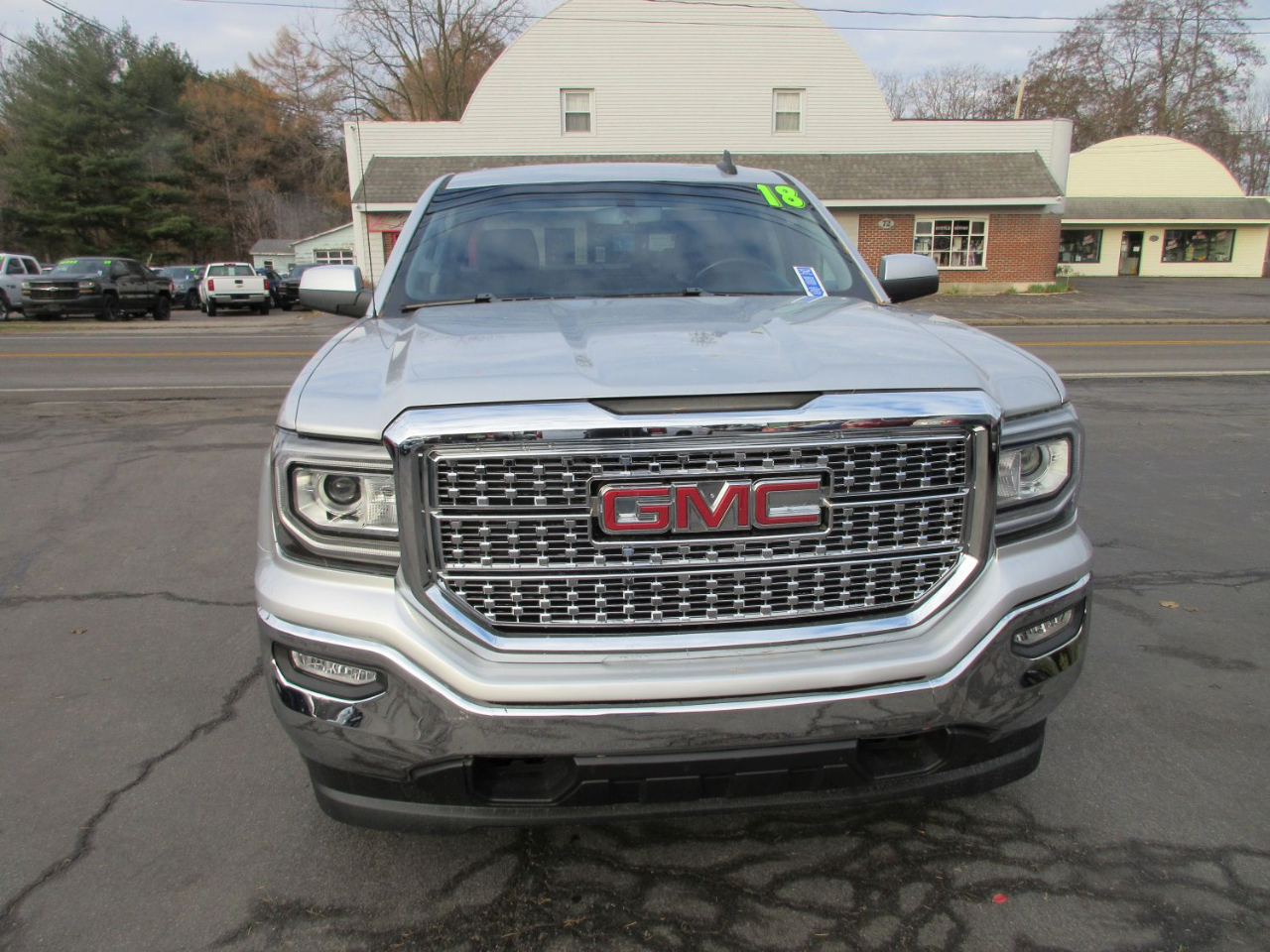 2018 Gmc Sierra SLE photo 2