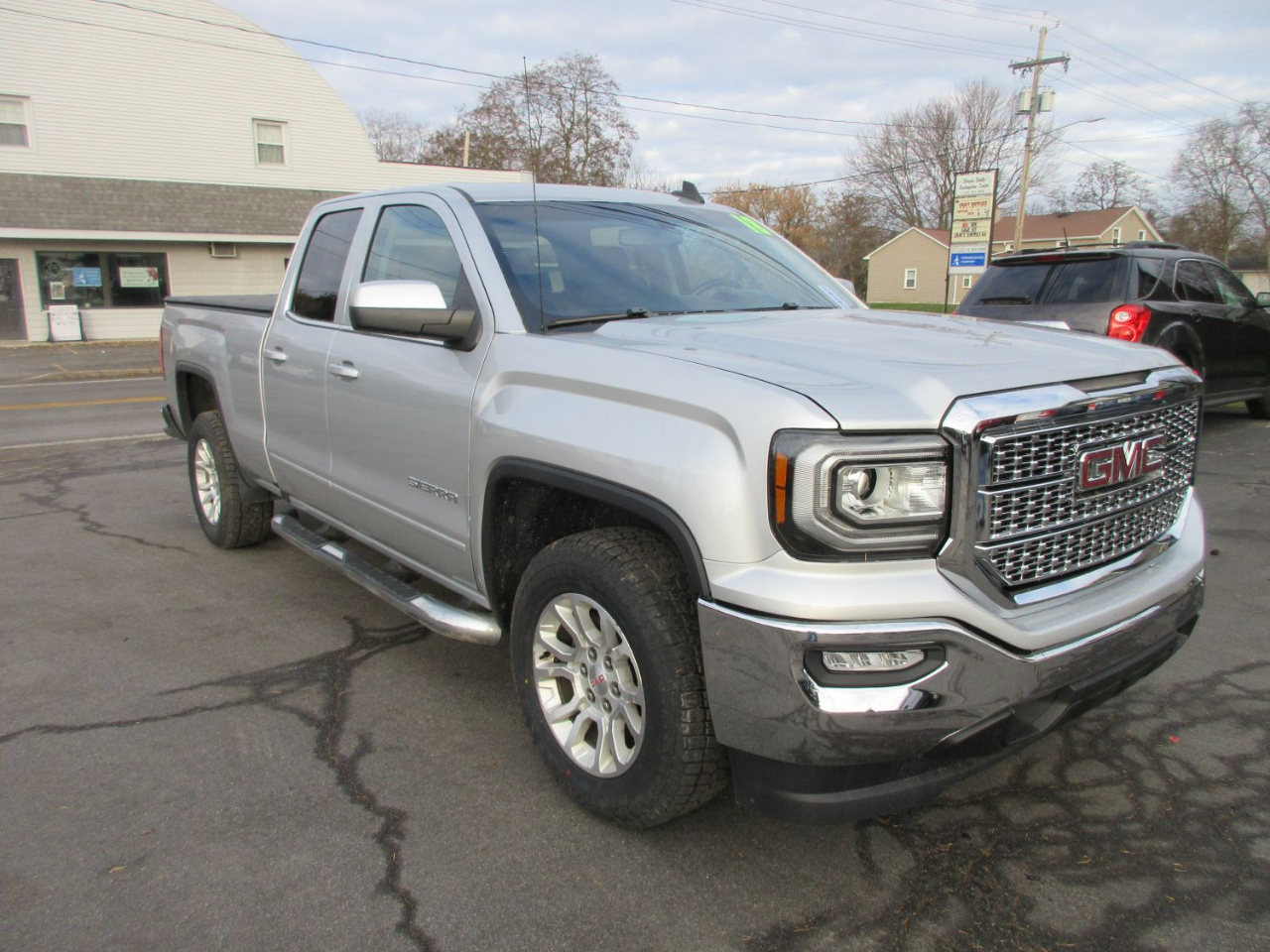 2018 Gmc Sierra SLE photo 3