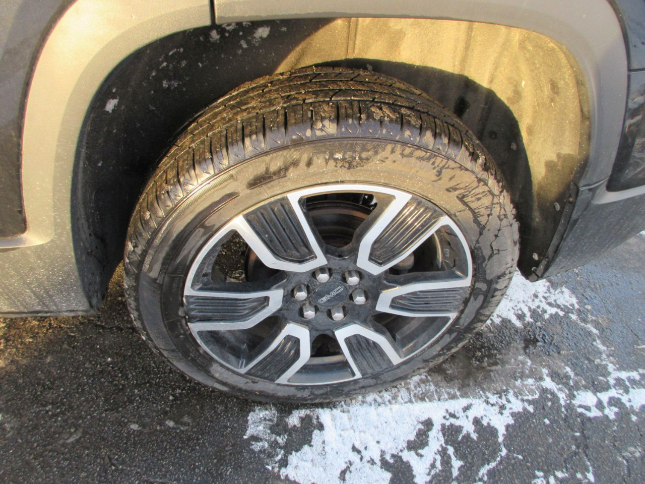 GMC Acadia SLE-1 AWD 2021