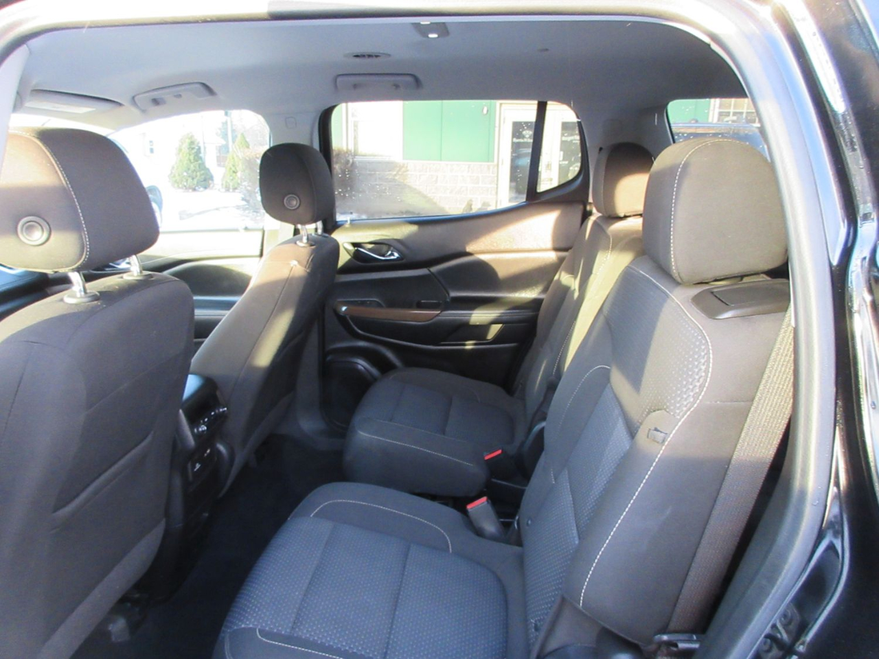 GMC Acadia SLE-1 AWD 2021