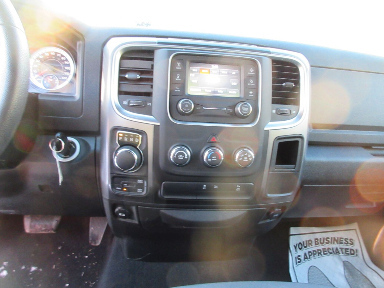 RAM 1500 SLT Quad Cab 4WD 2021