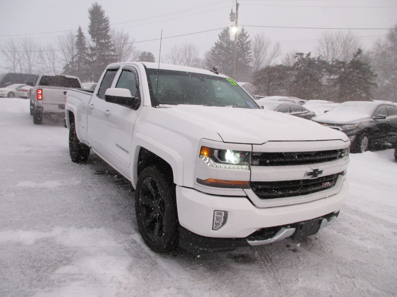 Chevrolet Silverado 1500 LT Double Cab 4WD 2017
