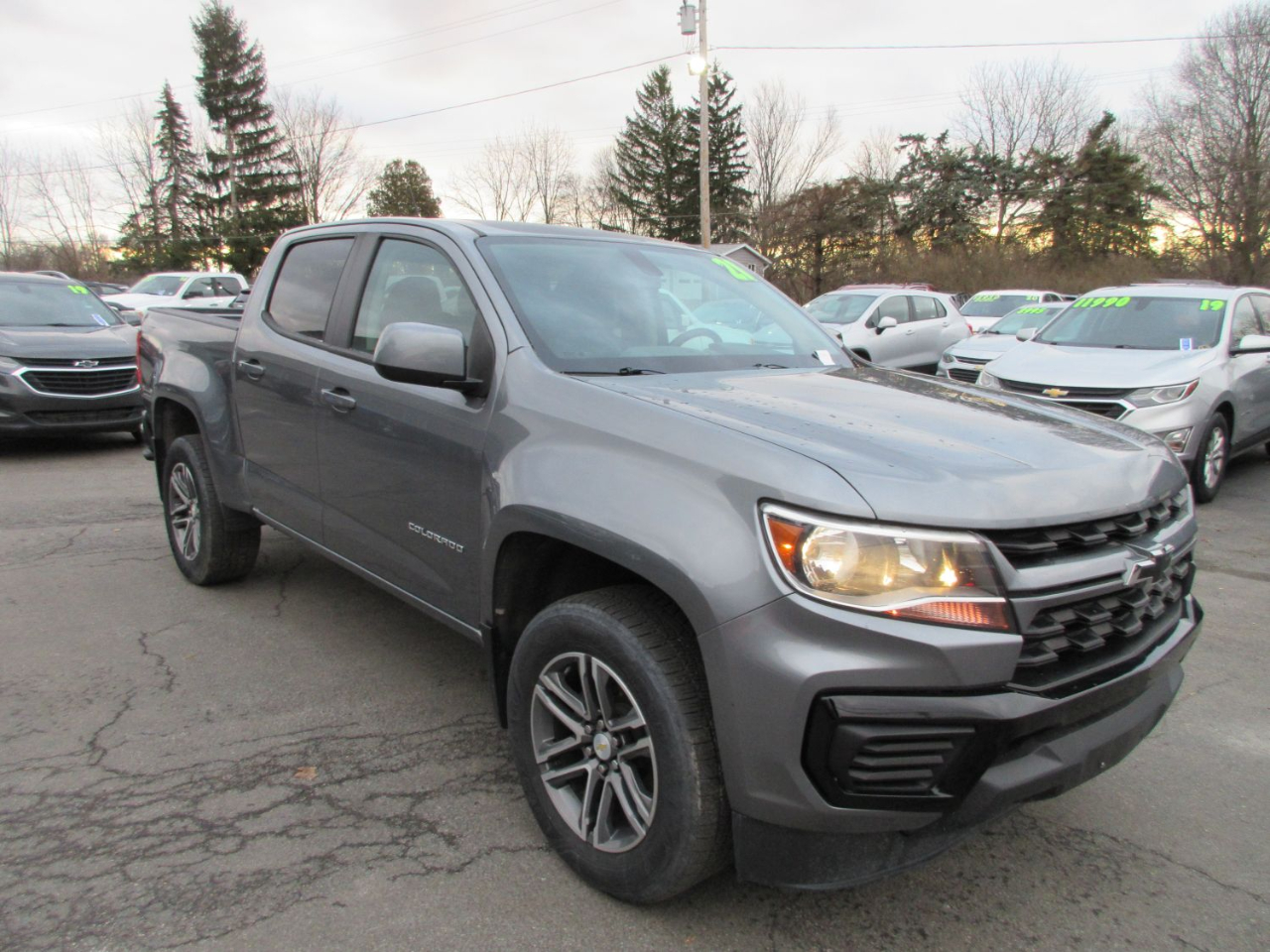 Chevrolet Colorado Work Truck Crew Cab Short Box 4WD 2021