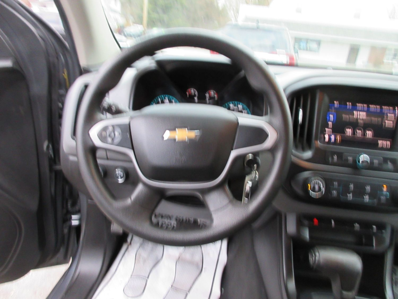 Chevrolet Colorado Work Truck Crew Cab Short Box 4WD 2021