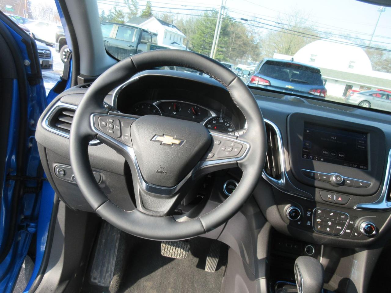 Chevrolet Equinox LT 2WD 2024