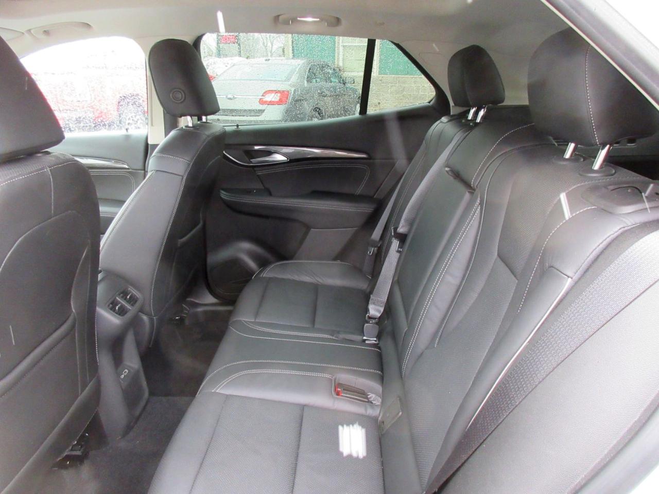 Buick Envision Essense AWD 2021