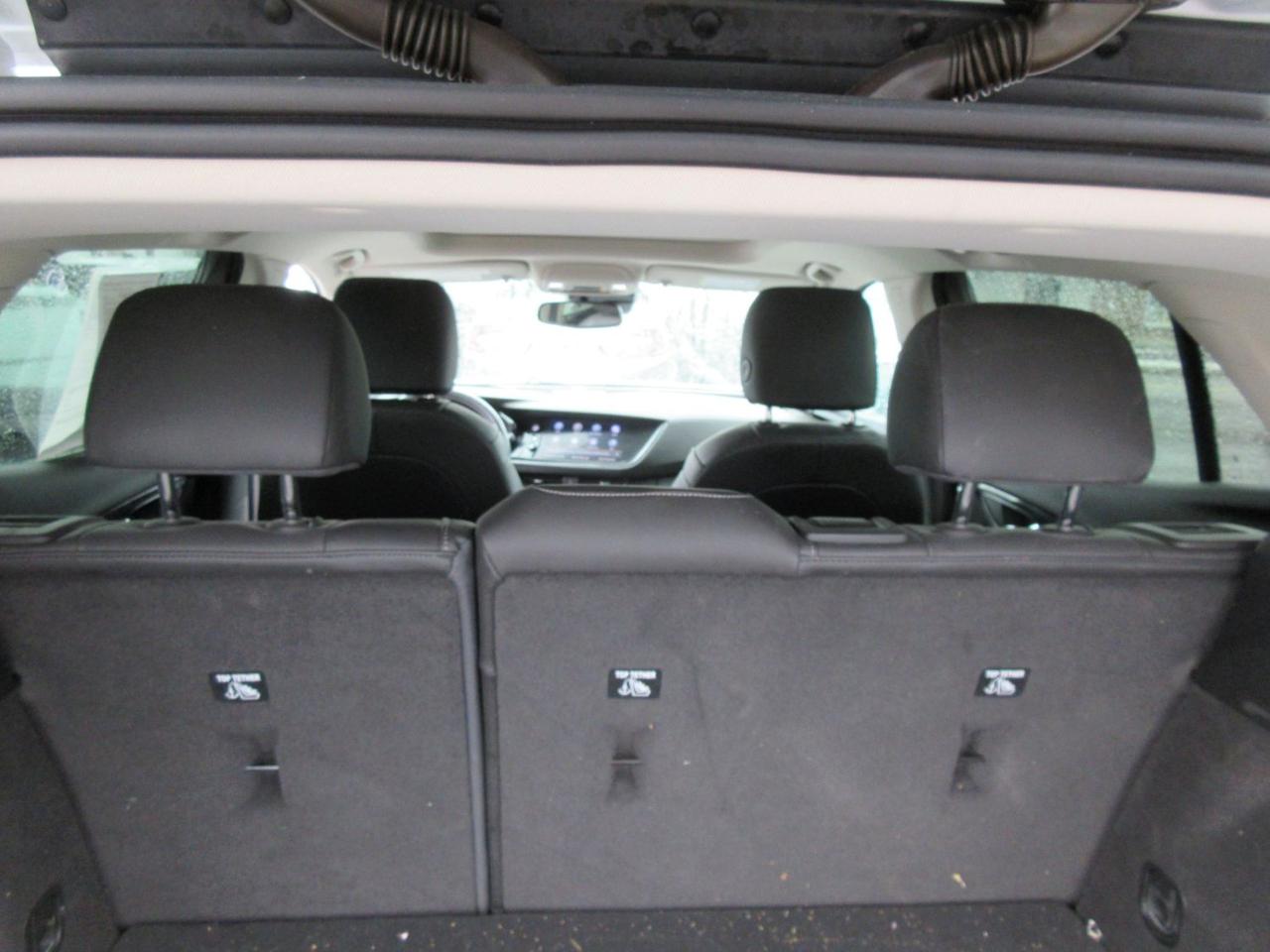 Buick Envision Essense AWD 2021