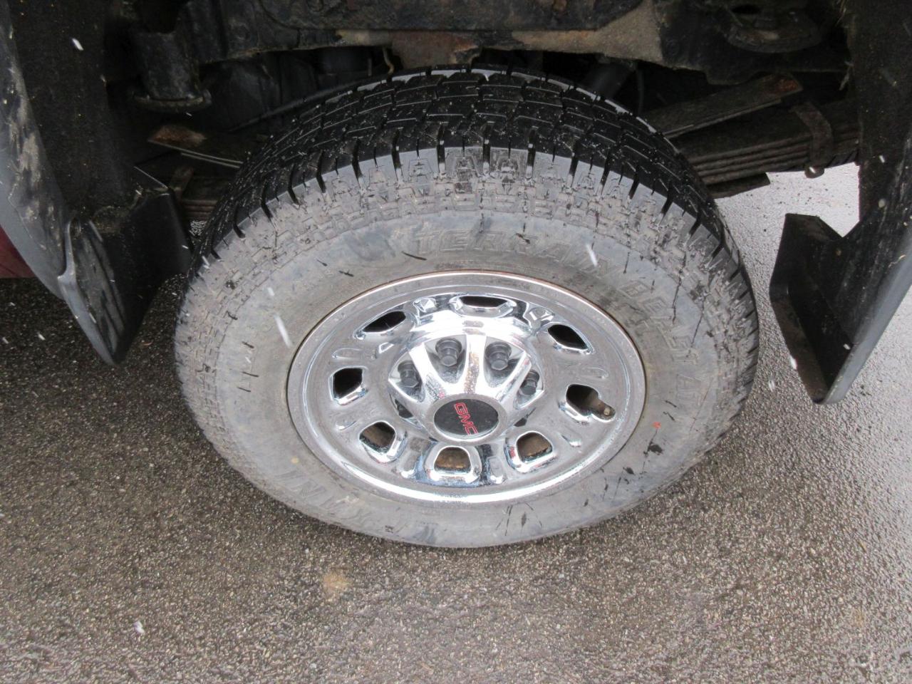 GMC Sierra 3500HD Base Double Cab Long Box 4WD 2015