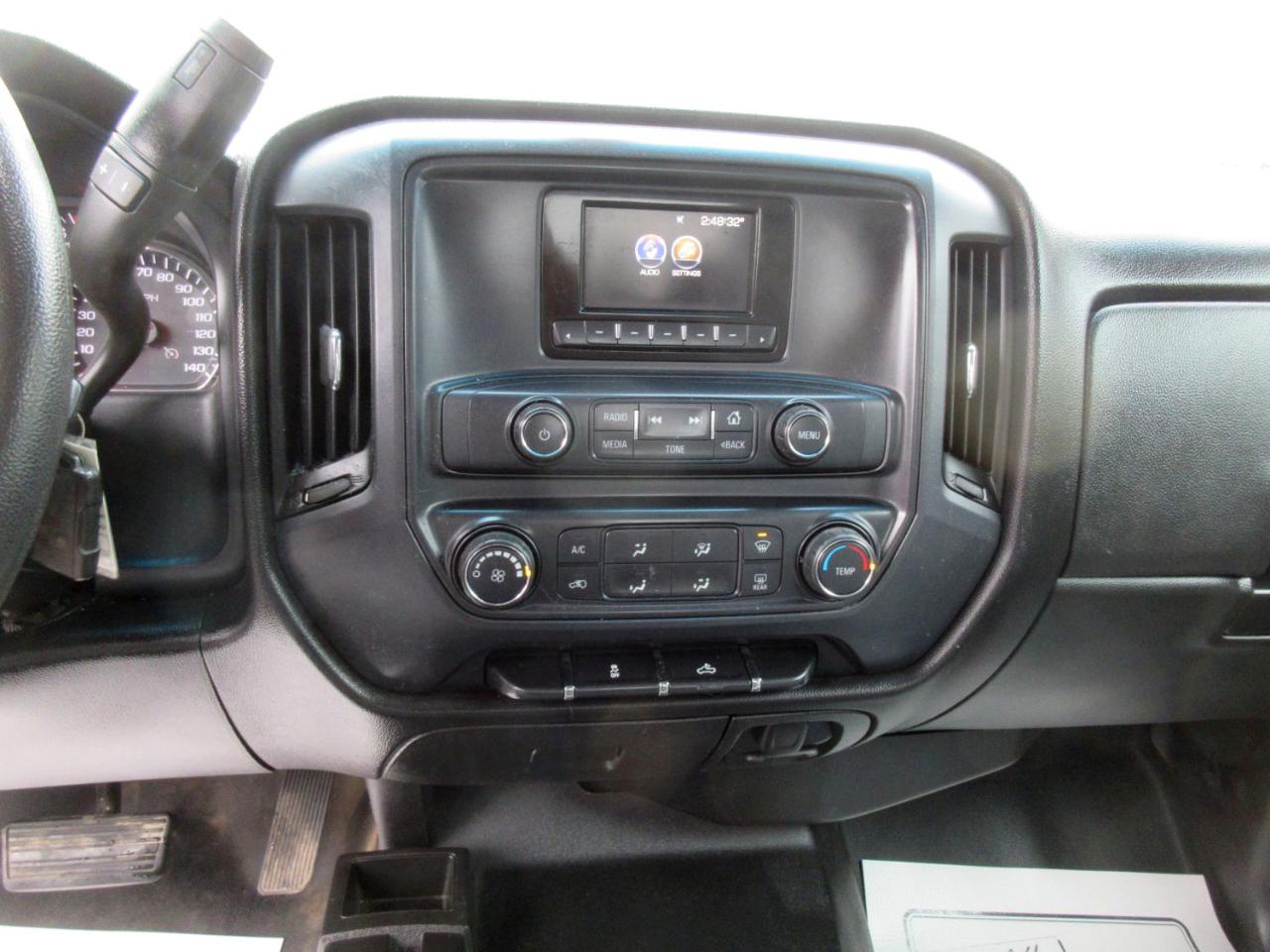 GMC Sierra 3500HD Base Double Cab Long Box 4WD 2015