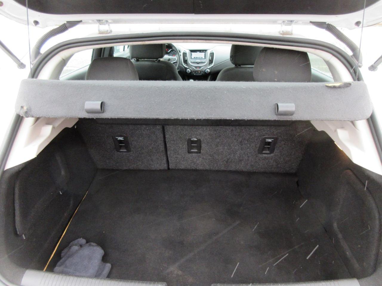 Chevrolet Cruze LT Auto Hatchback 2018