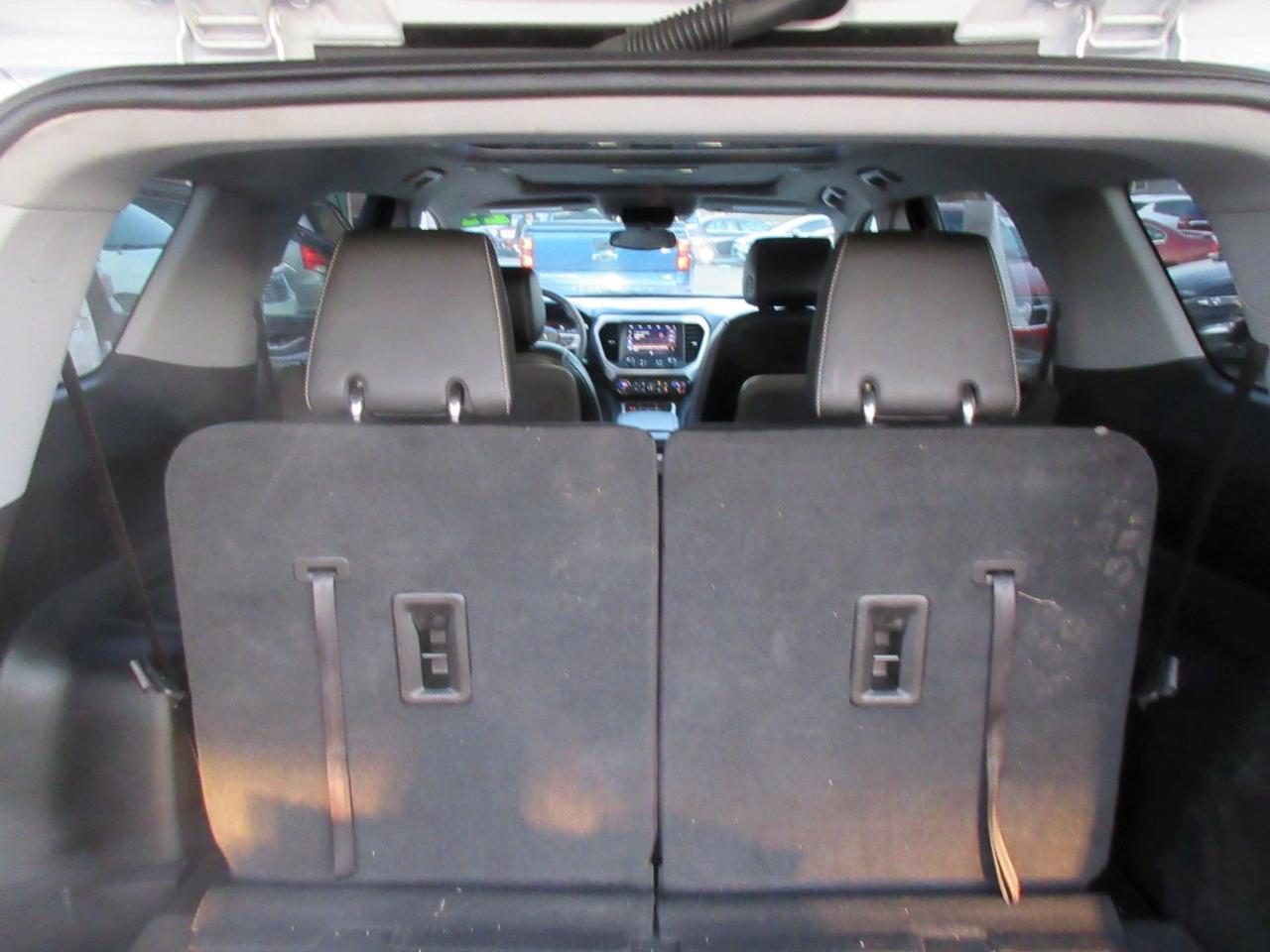 GMC Acadia SLT AWD 2023