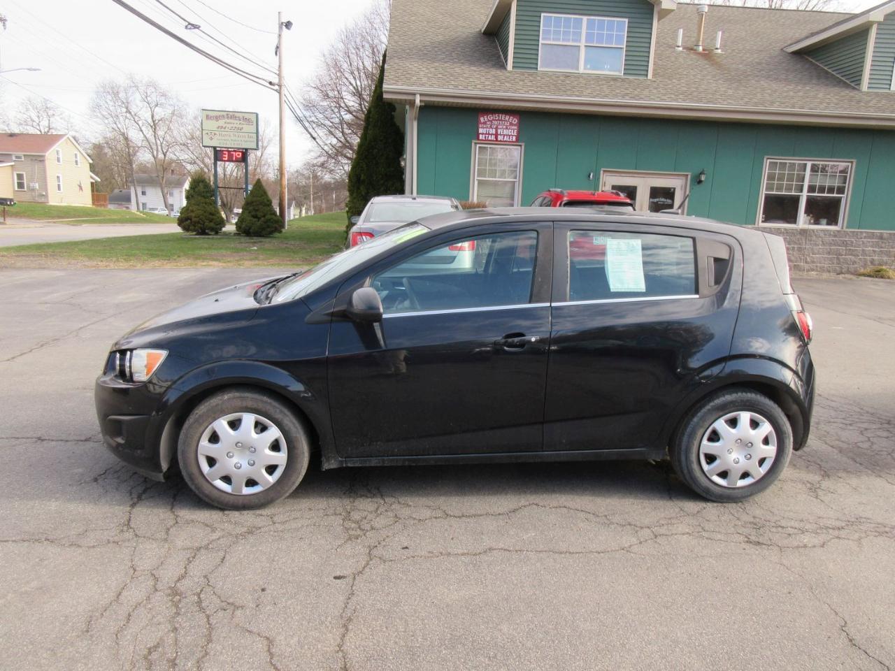 Chevrolet Sonic LT Auto 5-Door 2014