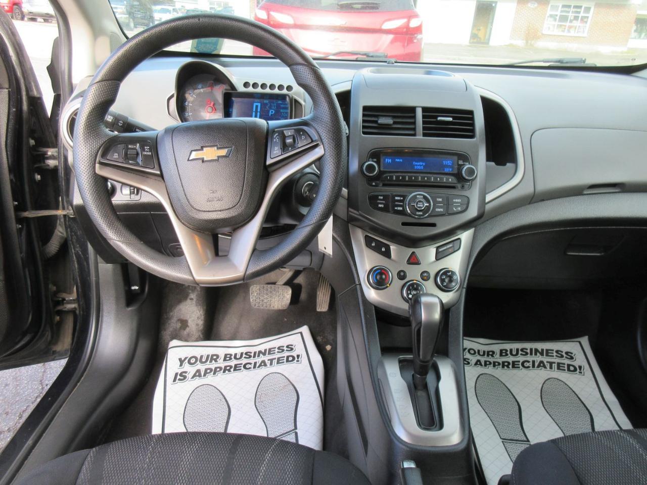 Chevrolet Sonic LT Auto 5-Door 2014