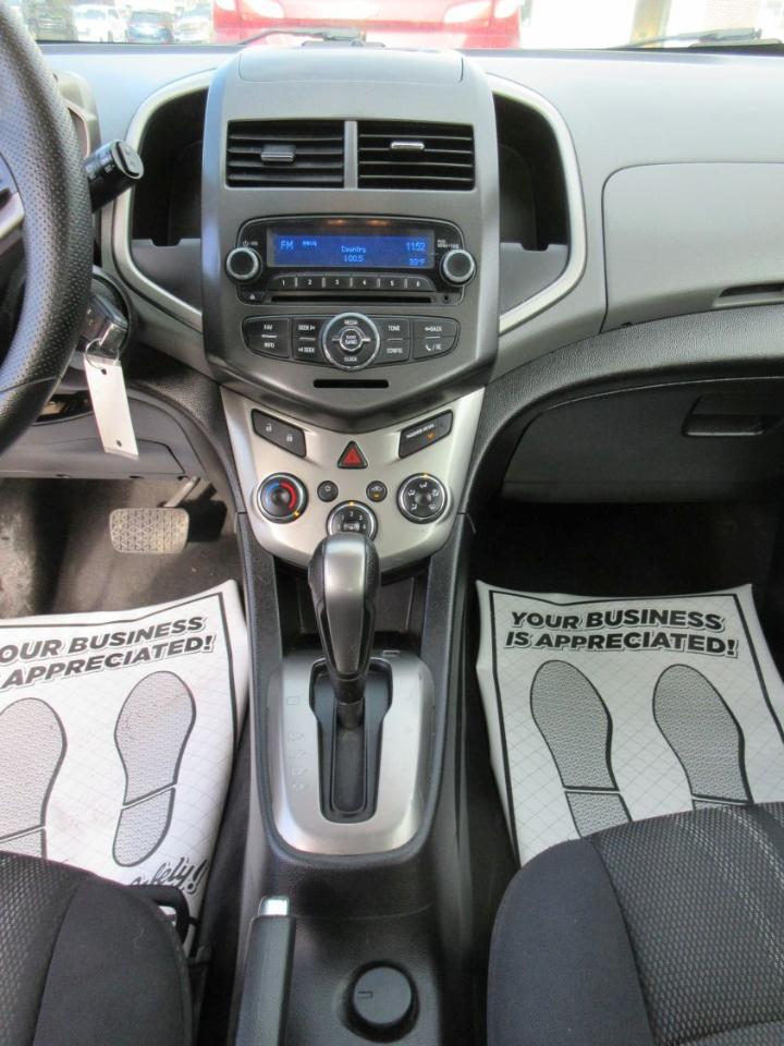 Chevrolet Sonic LT Auto 5-Door 2014